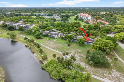 Condo in Pompano Beach, Florida, 3 bedrooms  № 2182820 - photo 4