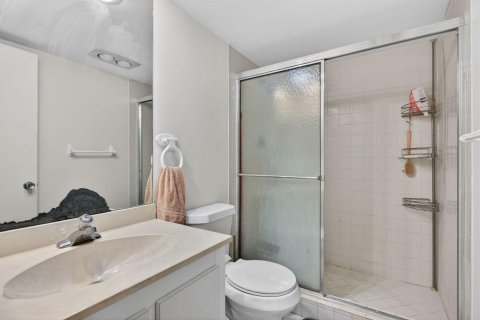 Condo in Pompano Beach, Florida, 3 bedrooms  № 2182820 - photo 20