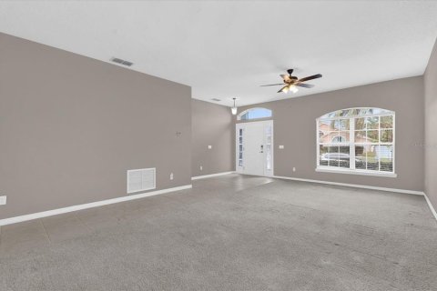 Купить виллу или дом в Орландо, Флорида 11 комнат, 164.44м2, № 1648992 - фото 2