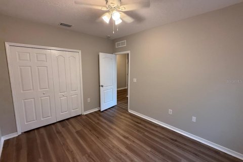 House in Winter Haven, Florida 3 bedrooms, 135.64 sq.m. № 1803836 - photo 18
