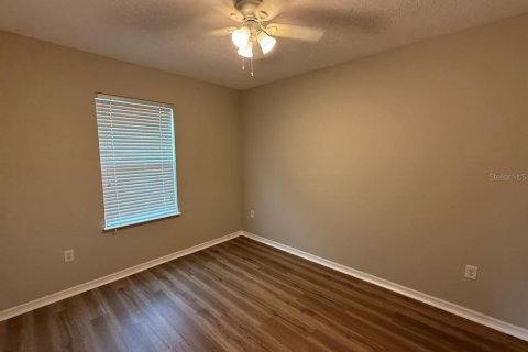 House in Winter Haven, Florida 3 bedrooms, 135.64 sq.m. № 1803836 - photo 17