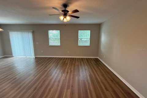 House in Winter Haven, Florida 3 bedrooms, 135.64 sq.m. № 1803836 - photo 3