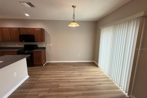 House in Winter Haven, Florida 3 bedrooms, 135.64 sq.m. № 1803836 - photo 9