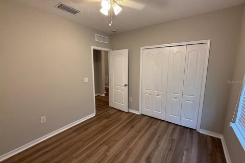 House in Winter Haven, Florida 3 bedrooms, 135.64 sq.m. № 1803836 - photo 15