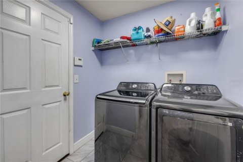 Casa en venta en New Smyrna Beach, Florida, 3 dormitorios, 173.45 m2 № 2418450 - foto 29