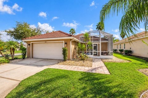 Casa en venta en New Smyrna Beach, Florida, 3 dormitorios, 173.45 m2 № 2418450 - foto 2
