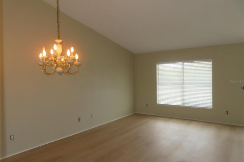 Condo in Clearwater, Florida, 2 bedrooms  № 2157888 - photo 8