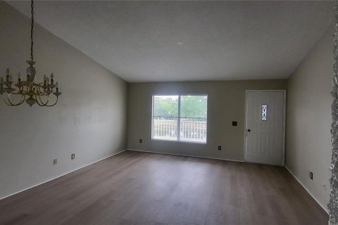 Condo in Clearwater, Florida, 2 bedrooms  № 2157888 - photo 18