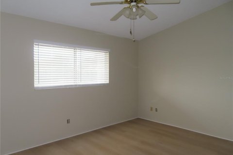 Condo in Clearwater, Florida, 2 bedrooms  № 2157888 - photo 14