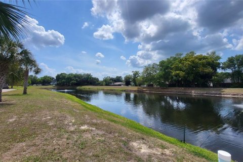 Condo in Clearwater, Florida, 2 bedrooms  № 2157888 - photo 4