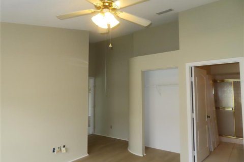 Condo in Clearwater, Florida, 2 bedrooms  № 2157888 - photo 13