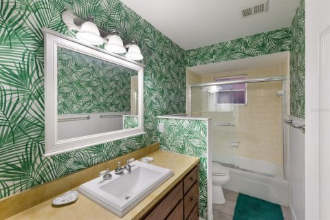 House in Bradenton, Florida 4 bedrooms, 176.98 sq.m. № 1853391 - photo 22