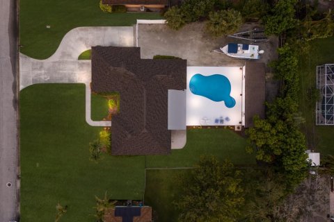 House in Bradenton, Florida 4 bedrooms, 176.98 sq.m. № 1853391 - photo 3