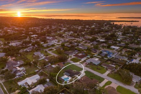 House in Bradenton, Florida 4 bedrooms, 176.98 sq.m. № 1853391 - photo 2