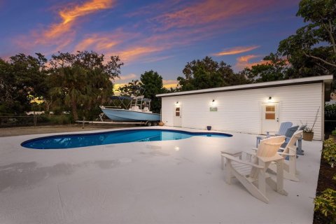 House in Bradenton, Florida 4 bedrooms, 176.98 sq.m. № 1853391 - photo 26