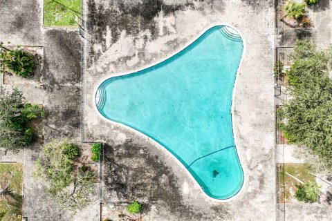 Copropriété à louer à Lauderhill, Floride: 1 chambre, 78.04 m2 № 1966347 - photo 5