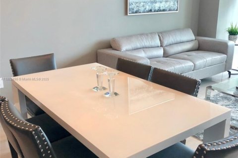 Copropriété à vendre à Miami, Floride: 1 chambre, 87.33 m2 № 1930791 - photo 18