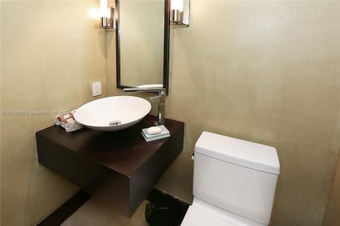 Copropriété à louer à Miami Beach, Floride: 2 chambres, 147.81 m2 № 1934565 - photo 18