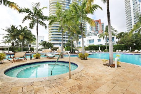 Copropriété à louer à Miami Beach, Floride: 2 chambres, 147.81 m2 № 1934565 - photo 23