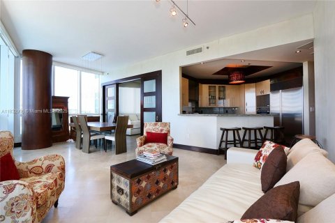 Copropriété à louer à Miami Beach, Floride: 2 chambres, 147.81 m2 № 1934565 - photo 6