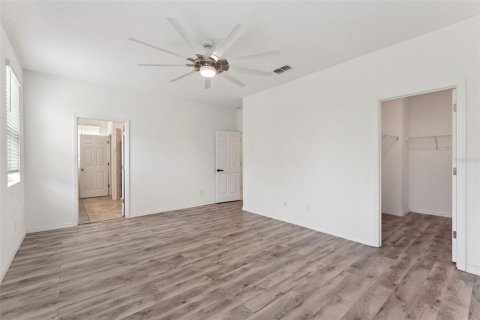 Casa en venta en Apopka, Florida, 4 dormitorios, 214.98 m2 № 2216710 - foto 12
