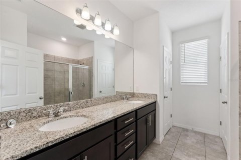 Casa en venta en Apopka, Florida, 4 dormitorios, 214.98 m2 № 2216710 - foto 22