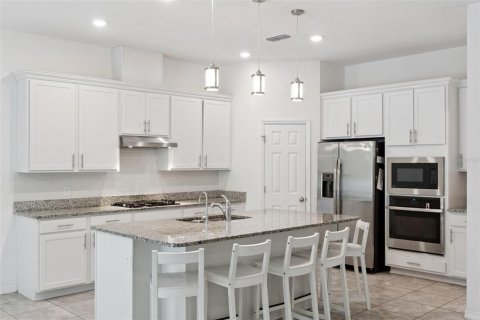 Casa en venta en Apopka, Florida, 4 dormitorios, 214.98 m2 № 2216710 - foto 10