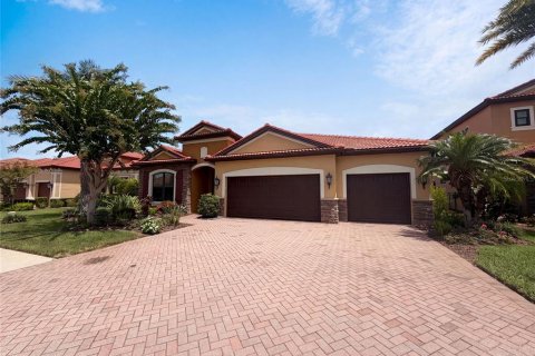 Villa ou maison à Palm Harbor, Floride 4 chambres, 292.92 m2 № 2220803