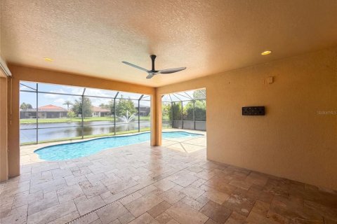 Villa ou maison à vendre à Palm Harbor, Floride: 4 chambres, 292.92 m2 № 2220803 - photo 2