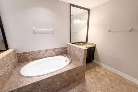 Villa ou maison à vendre à Palm Harbor, Floride: 4 chambres, 292.92 m2 № 2220803 - photo 29