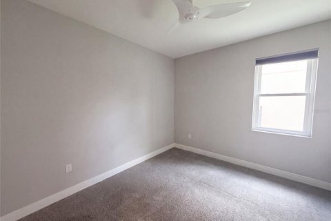 Villa ou maison à vendre à Palm Harbor, Floride: 4 chambres, 292.92 m2 № 2220803 - photo 17