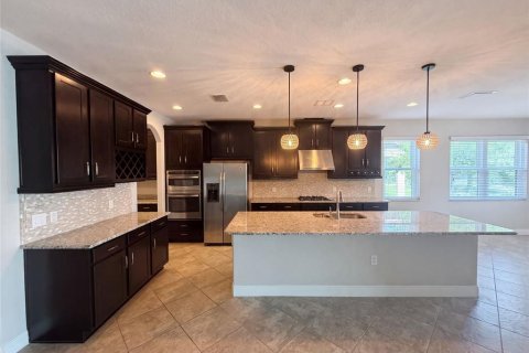 Villa ou maison à vendre à Palm Harbor, Floride: 4 chambres, 292.92 m2 № 2220803 - photo 4