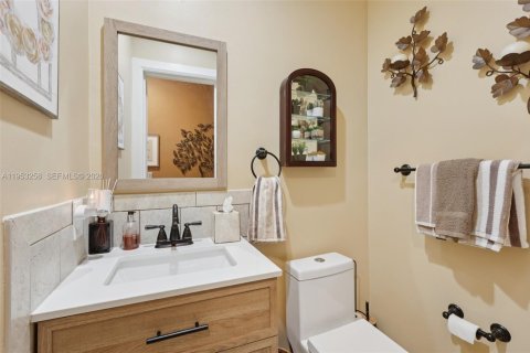 Condo in Fort Lauderdale, Florida, 1 bedroom № 2007550 - photo 16