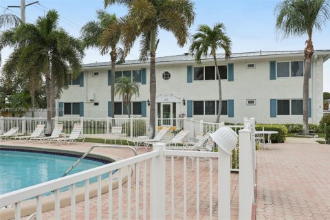 Condo in Fort Lauderdale, Florida, 1 bedroom № 2007550 - photo 29
