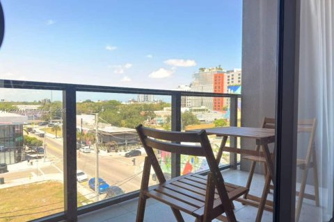 Copropriété à louer à Miami, Floride: 57.13 m2 № 2257031 - photo 4