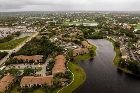 Copropriété à vendre à Sarasota, Floride: 3 chambres, 118.17 m2 № 1642633 - photo 15
