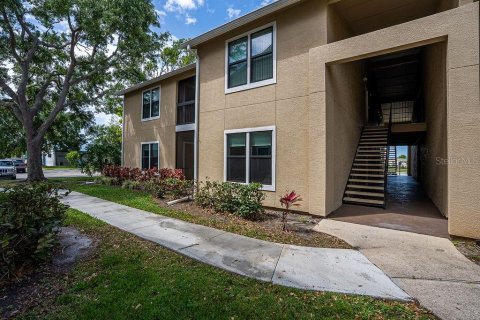 Copropriété à vendre à Sarasota, Floride: 3 chambres, 118.17 m2 № 1642633 - photo 2