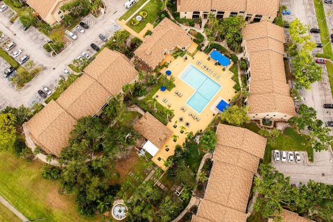 Copropriété à vendre à Sarasota, Floride: 3 chambres, 118.17 m2 № 1642633 - photo 20