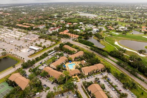 Copropriété à vendre à Sarasota, Floride: 3 chambres, 118.17 m2 № 1642633 - photo 9