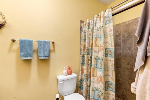 House in Leesburg, Florida 2 bedrooms, 131.74 sq.m. № 1683073 - photo 18
