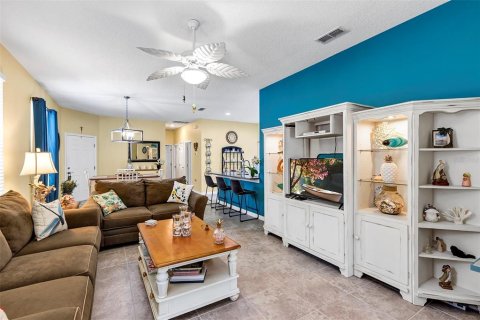 House in Leesburg, Florida 2 bedrooms, 131.74 sq.m. № 1683073 - photo 14