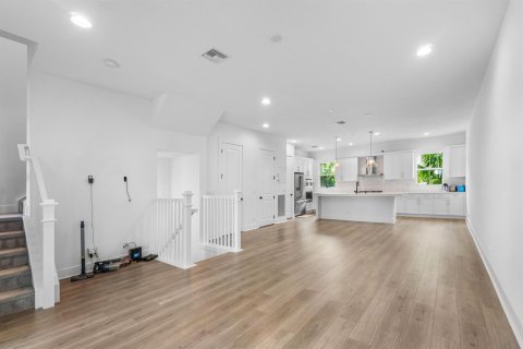 Adosado en venta en Palm Beach Gardens, Florida, 4 dormitorios, 209.22 m2 № 2177989 - foto 8
