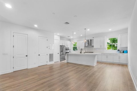 Adosado en venta en Palm Beach Gardens, Florida, 4 dormitorios, 209.22 m2 № 2177989 - foto 7