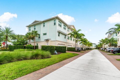 Adosado en venta en Palm Beach Gardens, Florida, 4 dormitorios, 209.22 m2 № 2177989 - foto 30