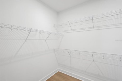 Villa ou maison à louer à Kissimmee, Floride: 5 chambres, 211.26 m2 № 2418858 - photo 18
