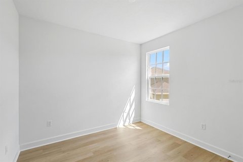 Villa ou maison à louer à Kissimmee, Floride: 5 chambres, 211.26 m2 № 2418858 - photo 25