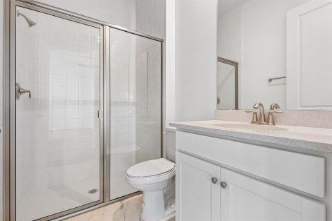 Villa ou maison à louer à Kissimmee, Floride: 5 chambres, 211.26 m2 № 2418858 - photo 22