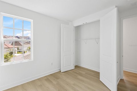 Villa ou maison à louer à Kissimmee, Floride: 5 chambres, 211.26 m2 № 2418858 - photo 28