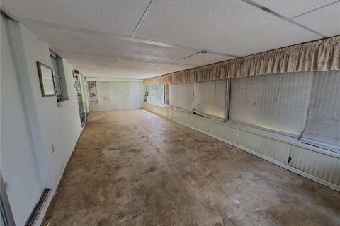House in Holiday, Florida 3 bedrooms, 161.37 sq.m. № 2259584 - photo 24