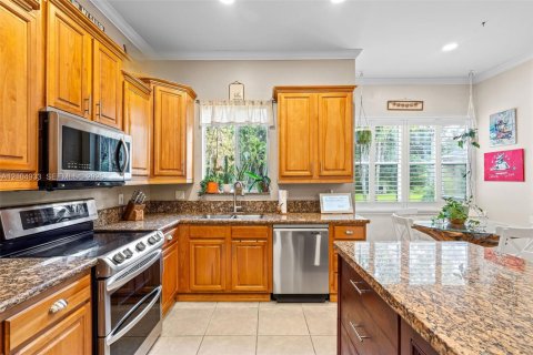 Villa ou maison à vendre à Pembroke Pines, Floride: 4 chambres, 190.82 m2 № 2415857 - photo 23